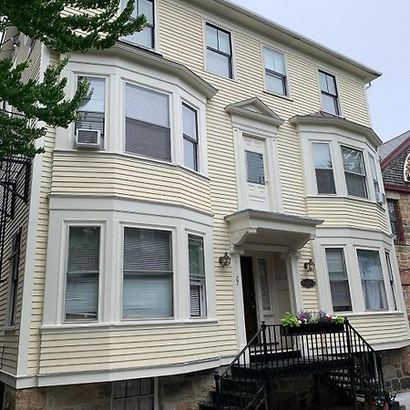 ניופורט Cleveland House Inn מראה חיצוני תמונה